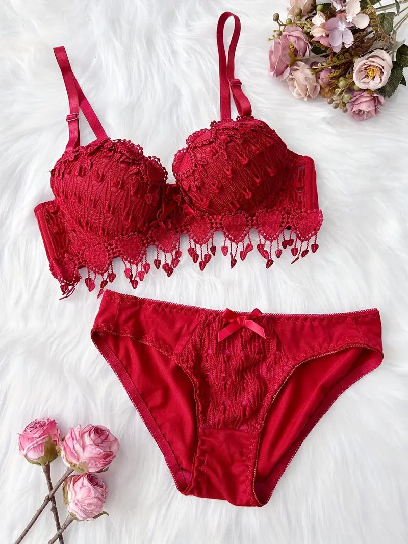 Women Lace embroidered Push Up Underwire Bra And Panty Set 018