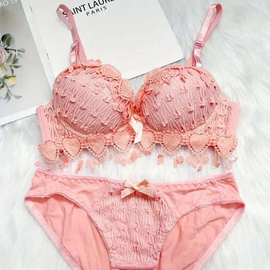 Women Lace embroidered Push Up Underwire Bra And Panty Set 018